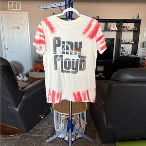 Pink Floyd men or women’s Tie-Dye T-Shirt. Size Large